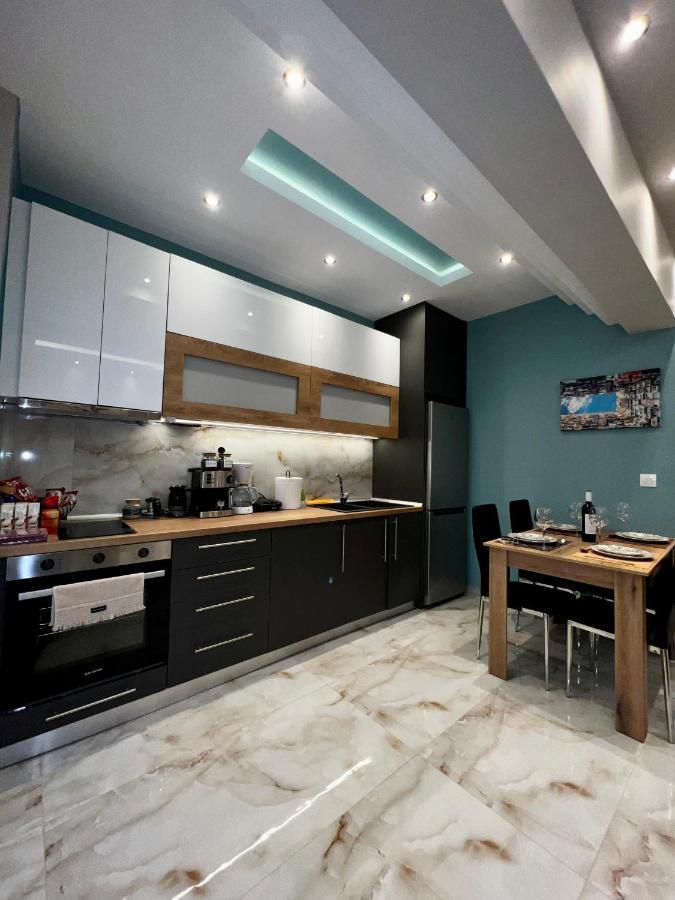 Diamond Appartement Thessaloniki Buitenkant foto